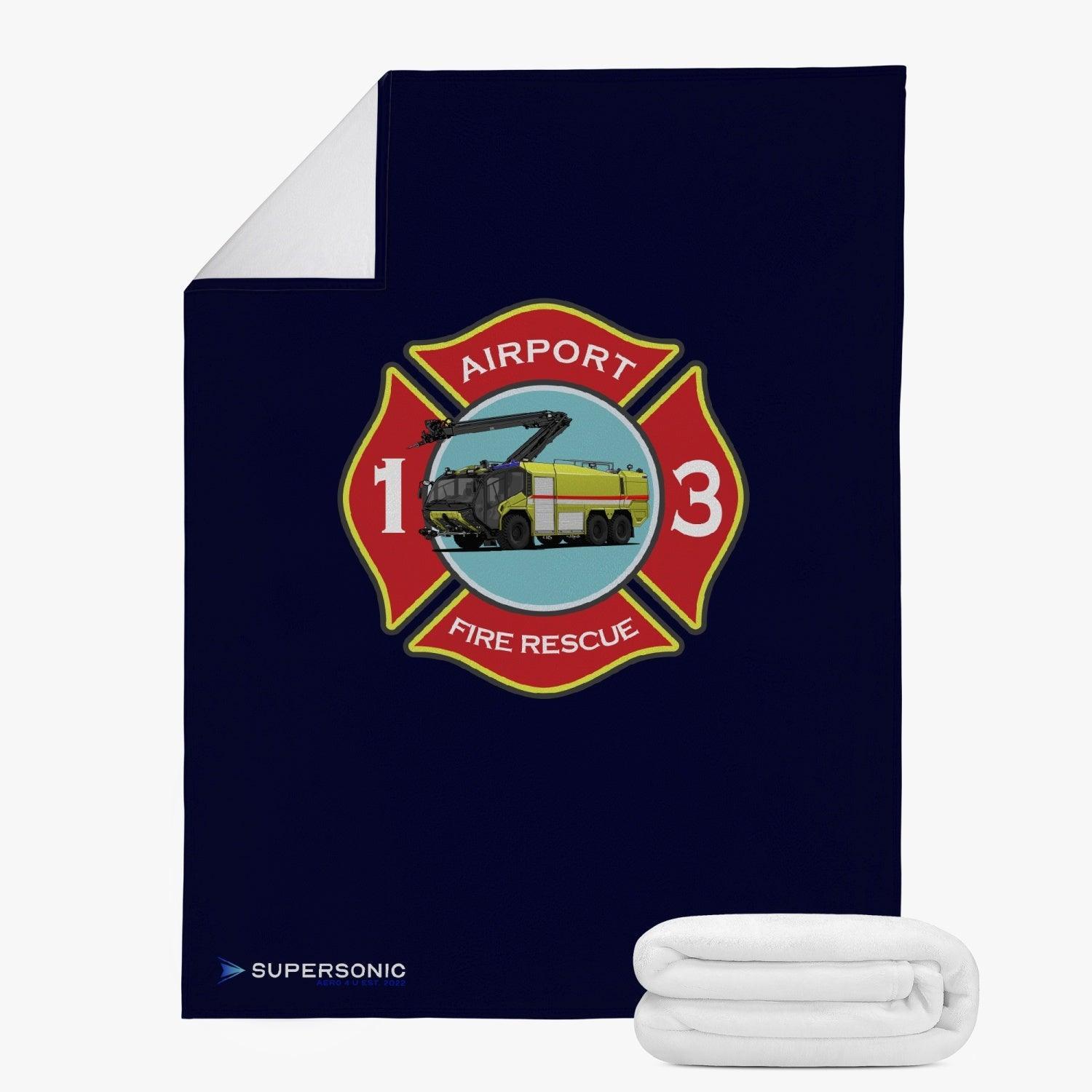 Aviation Premium Flugzeug Fleecedecke - Ultraleicht & Kuschelig mit "Airport Fire Rescue Patch, ARFF" Design für Piloten, Crews, Kinder & Planespotter made by SUPERSONIC aero 4U