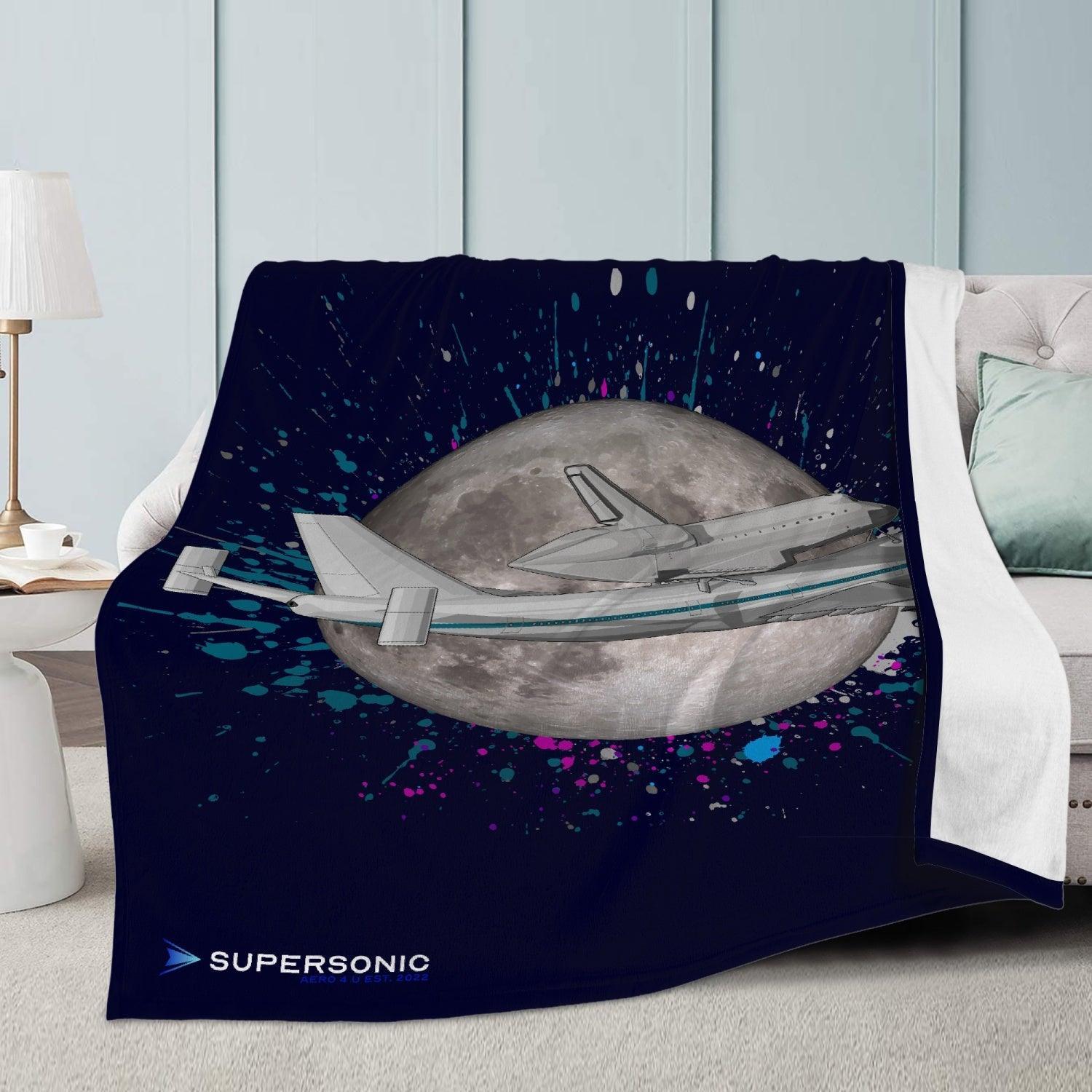 Aviation Warme Fleecedecke mit Boeing 747 NASA, Spaceshuttle Motiv - Für echte Luftfahrt-Enthusiasten für Piloten, Crews, Kinder & Planespotter made by SUPERSONIC aero 4U